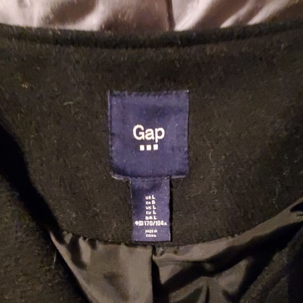 GAP Jacket - Picture 2 of 6